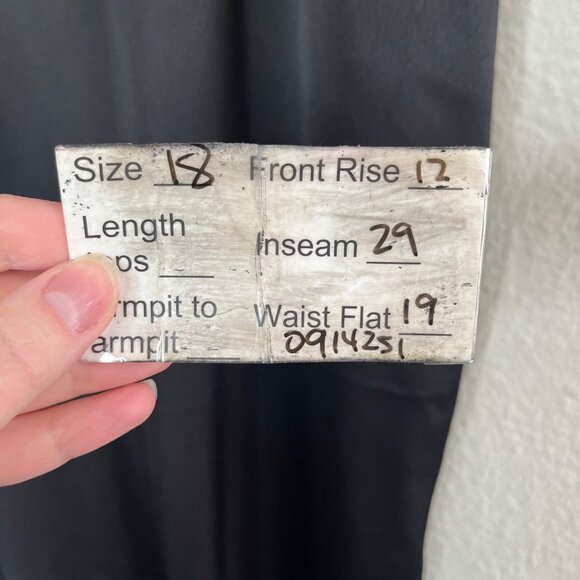 Joseph Ribkoff Black Satin Pants Side Pearl Slit Detail Size 18 Tapered Ankle - Picture 12 of 12